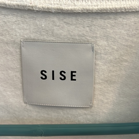 Incredible SISE Crewneck - Picture 3 of 7